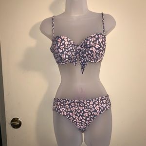 Shade & Shore bow front 2 piece bikini swim set